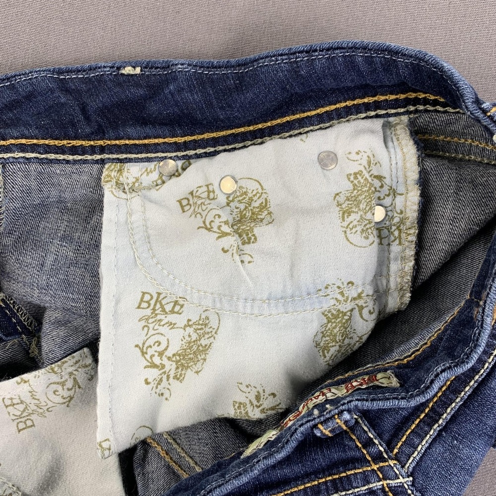 BKE Denim Short Women 28 (30) Blue Harper Distress Raw Hem Frayed Cutoff Stretch - Picture 7 of 16